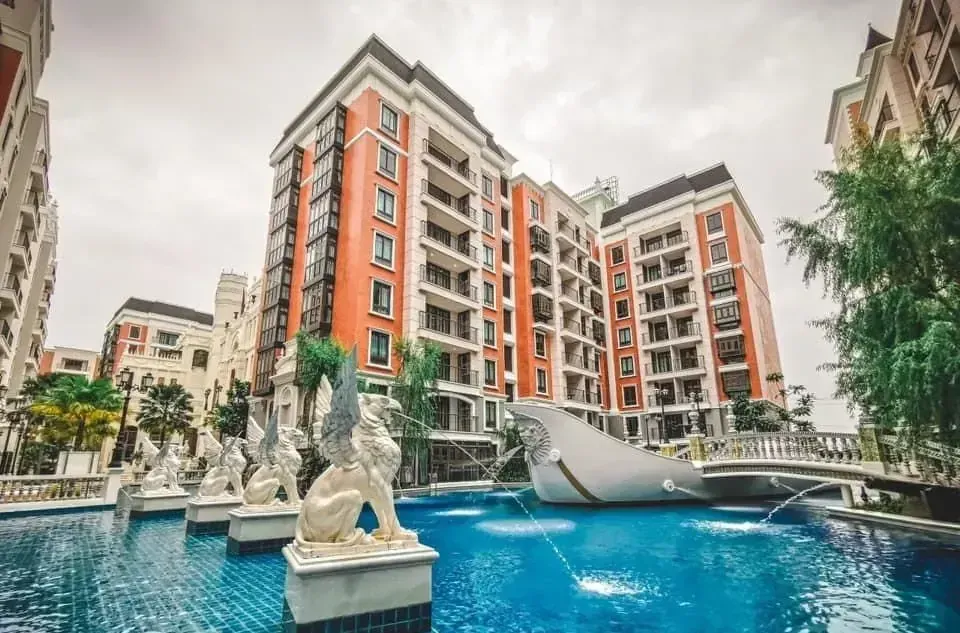Кондо Espana Condo Resort, юг Джомтьена и Наджомтьен, Паттайя