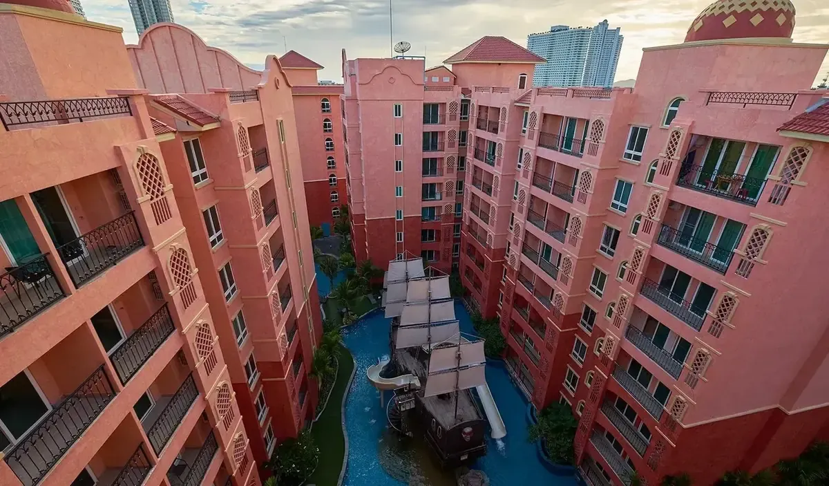 Кондо Seven Seas Condo Resort, Джомтьен, Паттайя